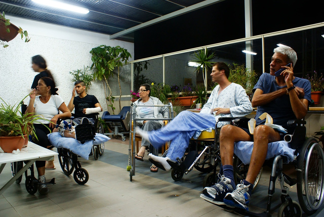 HealthTech Industry Update | Could AI shorten hospital wait times?